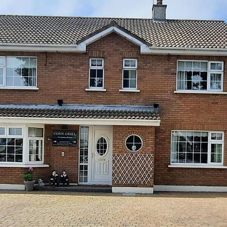 Conn Oriel B&B Трали Экстерьер фото