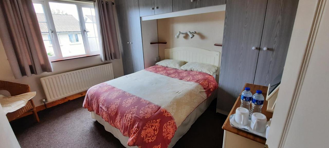 Conn Oriel B&B Трали Экстерьер фото